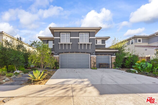 Foto del edificio - 6738 Andover Ln