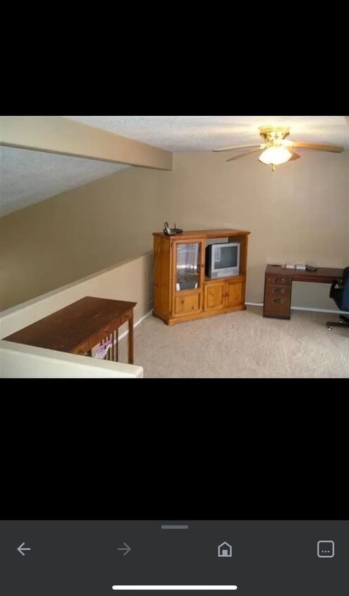 Primary Photo - Beautiful 5 bedroom home located in Rio Ra...