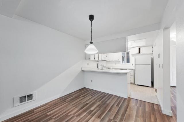 Building Photo - 2 bedroom in Bellevue WA 98004