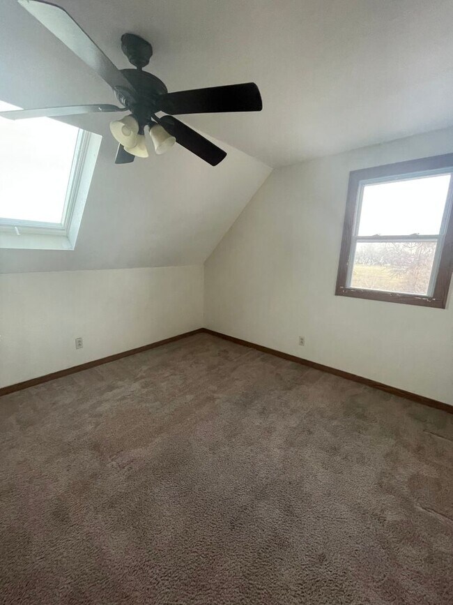 Foto del edificio - 2949 N Sherman Blvd