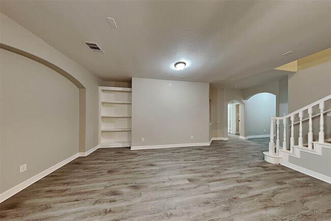 Building Photo - 8902 Carmel Grove Ln