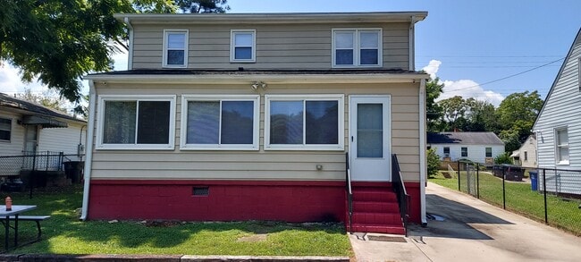 Back of House - 1841 Kentucky Ave