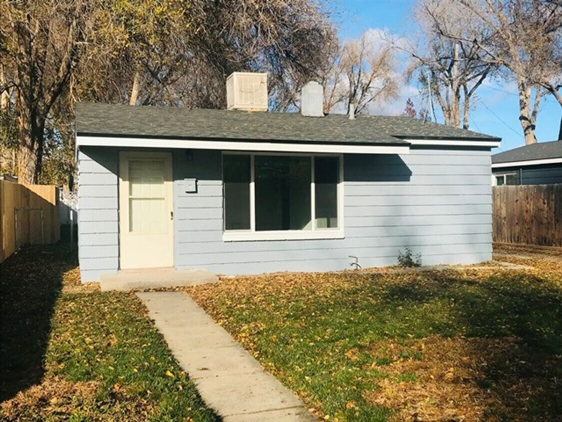 Primary Photo - 2 BR 1 BA