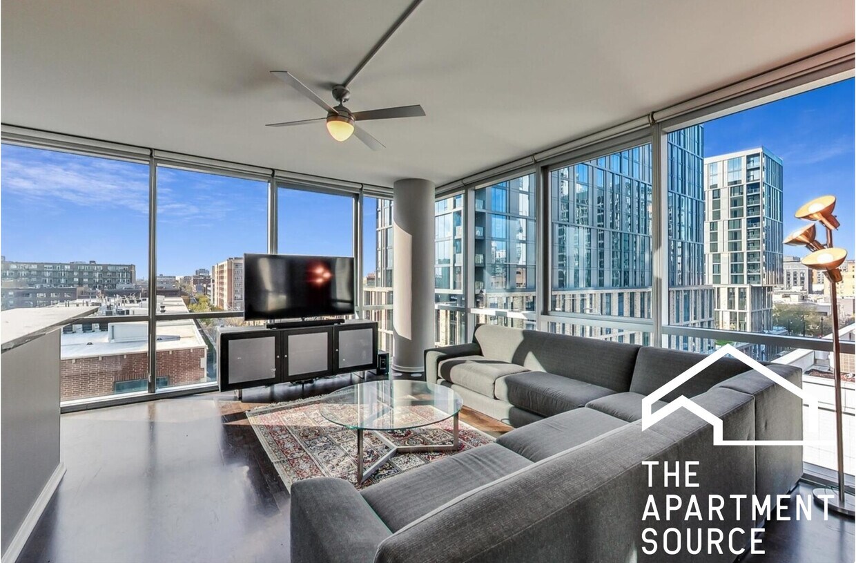 Foto principal - 123 S Green St