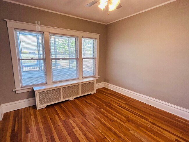 Foto del edificio - Great 3 Bedroom Home Near Whole Foods and ...