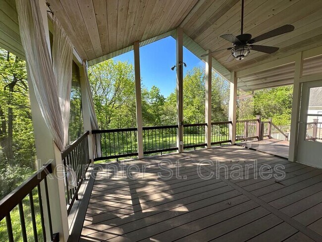 Building Photo - 3022 Rockwood Trail