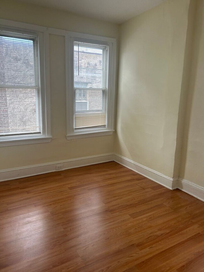 Foto del edificio - 3530 N Lee st 3Br house