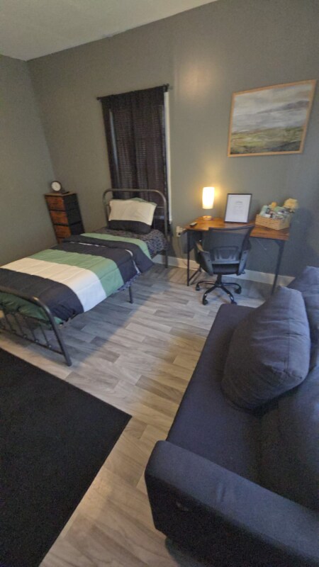 Foto principal - 2483 Vandale Ave