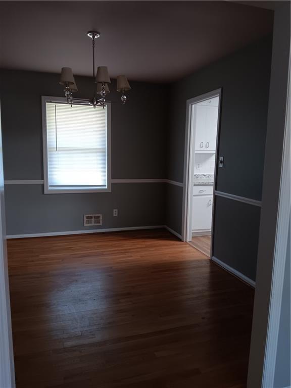 Foto del edificio - 1415 Bubbling Creek Rd NE