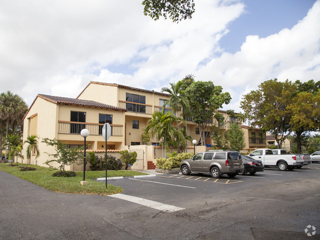 Foto del edificio - Del Rio Village Townhomes