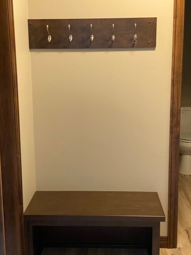 TAQUILLAS - 629 Diversity Dr