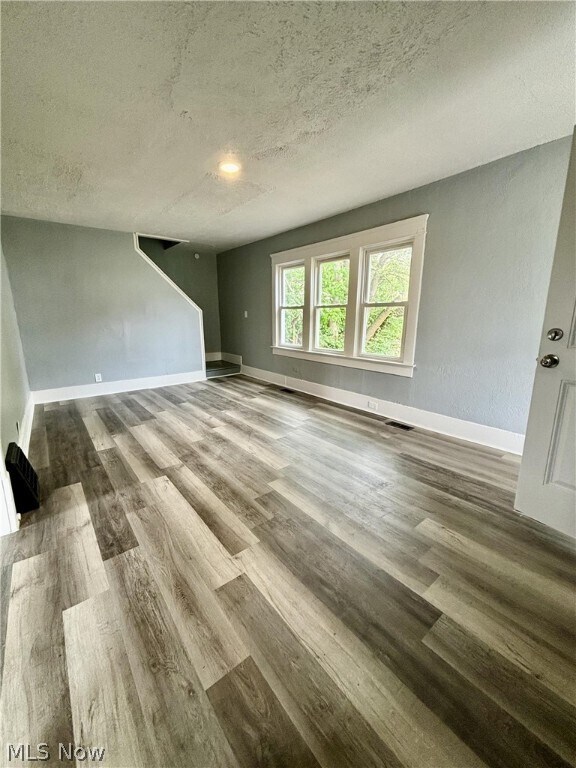 1400 Pondview Ave, Akron, OH 44305 House Rental in Akron, OH