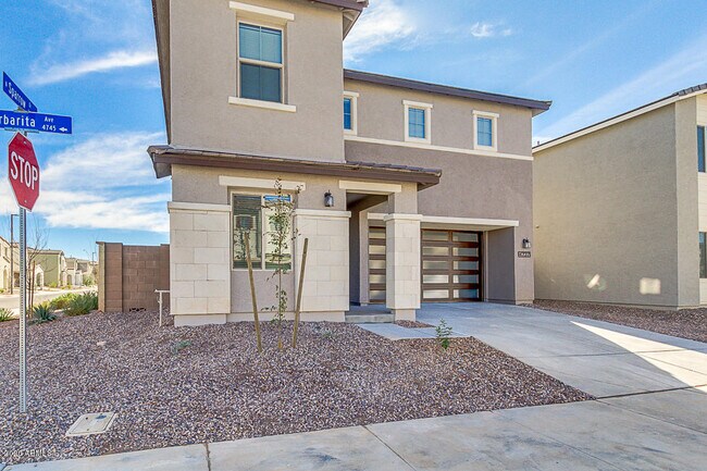 Building Photo - 4737 E Barbarita Ave