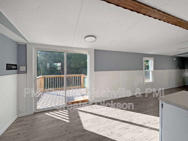 Foto del edificio - 4030 Cedar Hill Ct