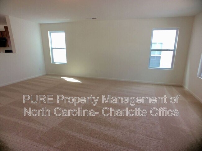 Foto del edificio - 9503 Hanberry Blvd
