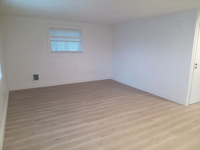 Foto del edificio - Renovated single family home in Lincoln City!