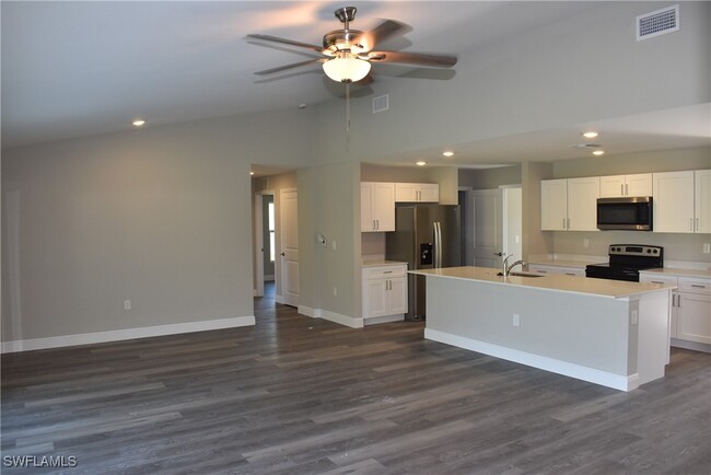 Building Photo - 2318 Nordendale Blvd