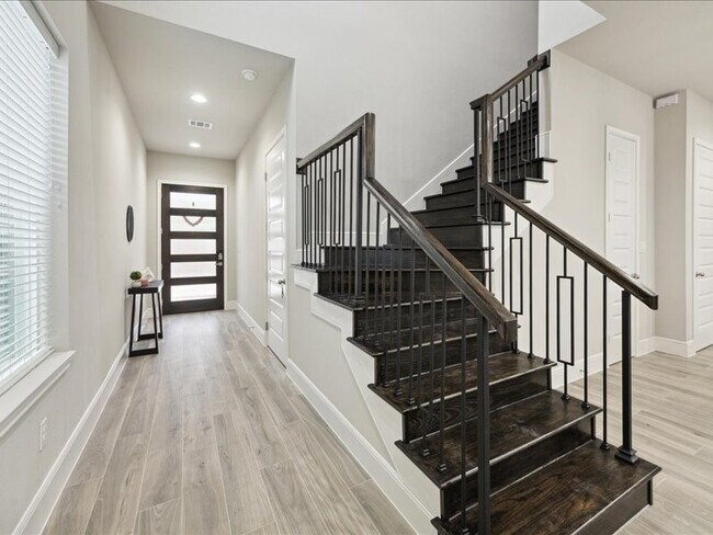 Foto del edificio - 2329 Paul Quinn St