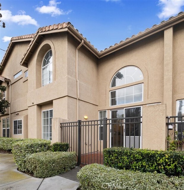 Foto principal - 9 Waxwing Ln