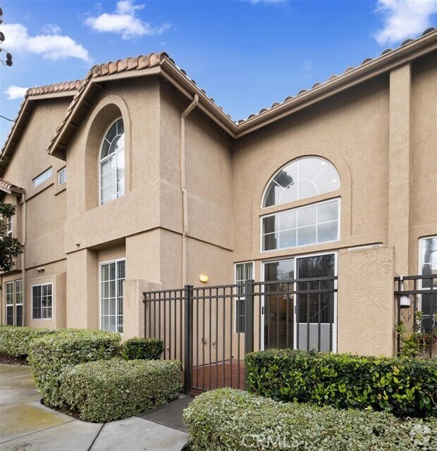 Seagate Colony Apartments for Rent with Gym/Fitness Center Aliso