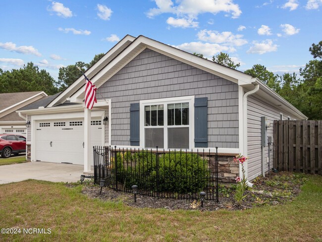 Building Photo - 420 Salvo Ct