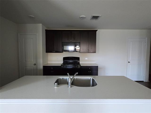 Foto del edificio - 1802 Deerchase Dr