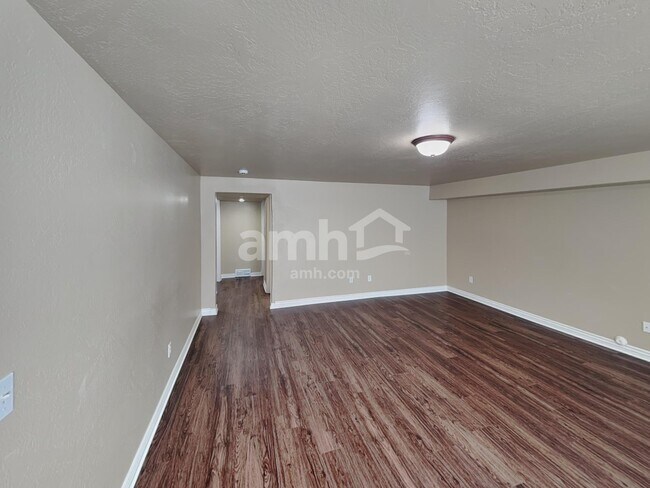 Foto del edificio - 1449 S 2490 E
