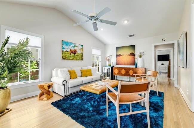 Building Photo - 3321 Windsor Rd