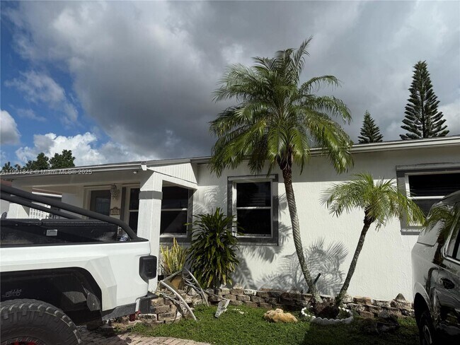 Foto del edificio - 571 E 59th St