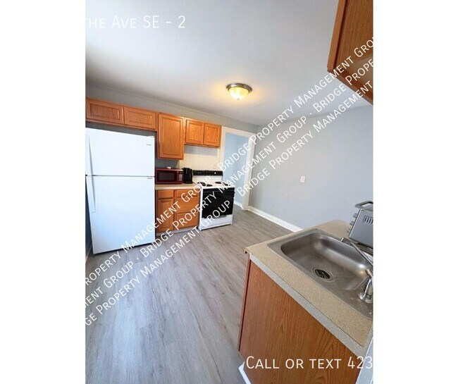 Foto del edificio - 1290 Blythe Ave SE