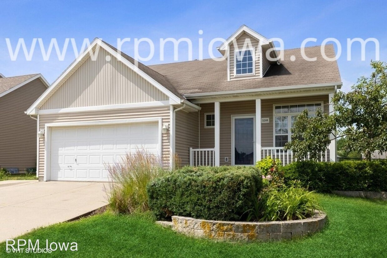 3208 SW Olde Ivy Cir, Ankeny, IA 50023 House Rental in Ankeny, IA
