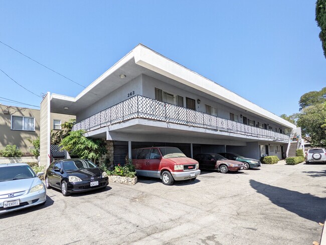 Building Photo - 263 S Lemon St