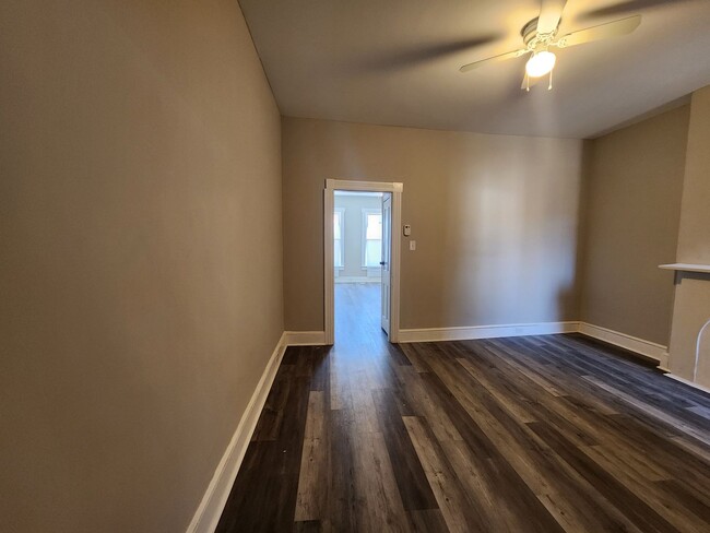 Foto del edificio - Spacious 3 Bedroom Home  In West Baltimore