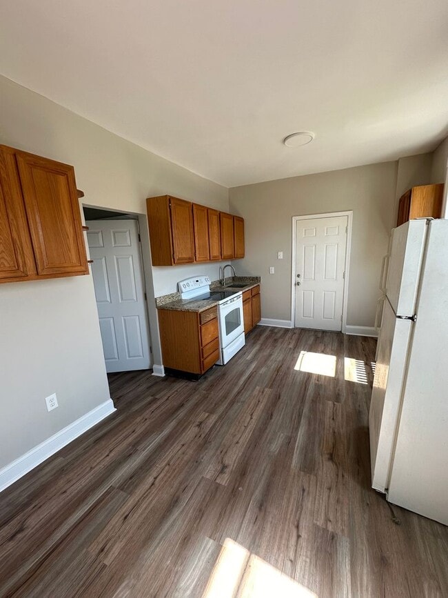 Photo - 3 N Wells Ave Apartment