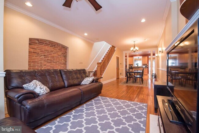 Foto del edificio - 3205 Hudson St
