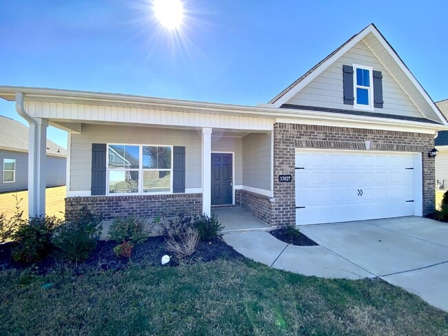 Building Photo - Beautiful home in Lantern Pointe!