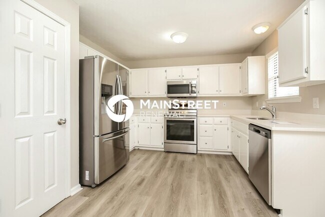 Building Photo - 4 Bedroom Pet-Friendly Home in Hermitage, ...
