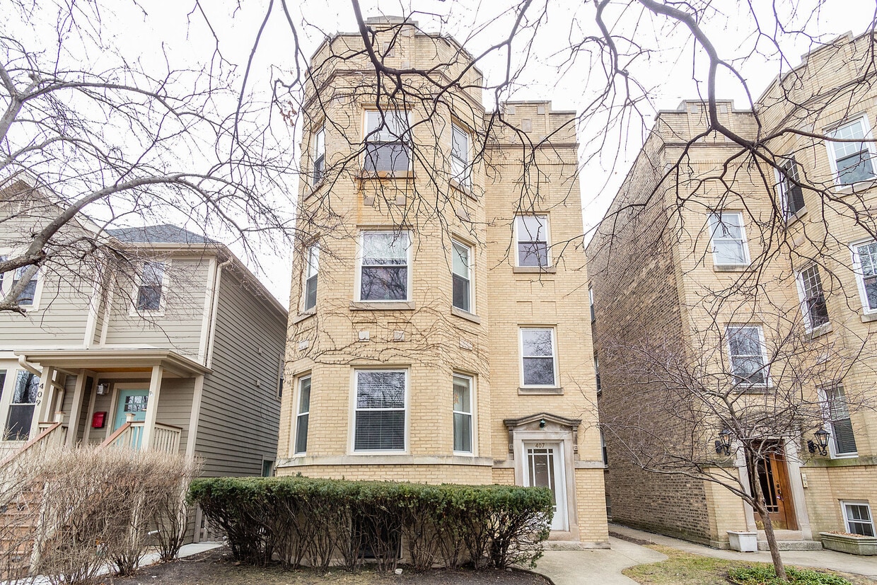 Front of building - 407 Sherman Ave