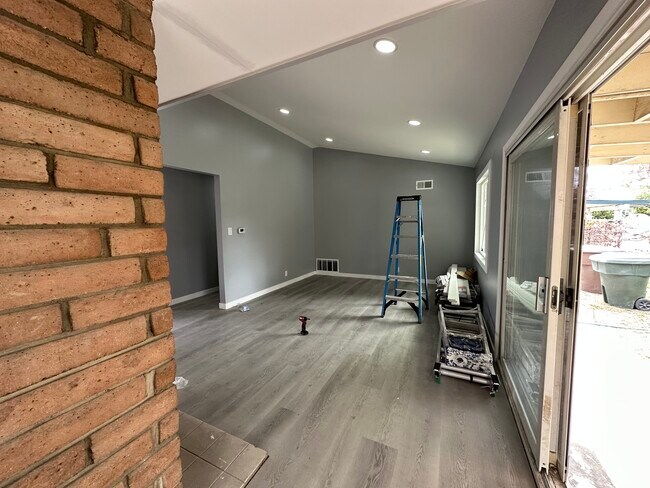 Sala de estar 2 - 11921 Waverly Dr