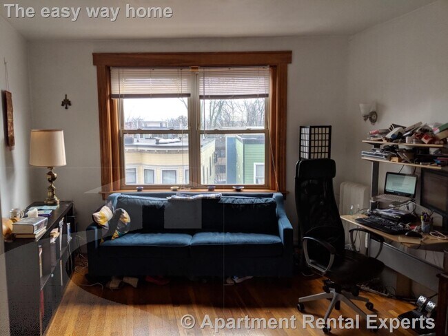 Building Photo - 97 Hancock St