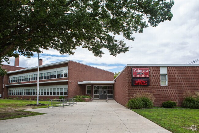Palmyra Middle School serves the Palmyra–Riverton community.