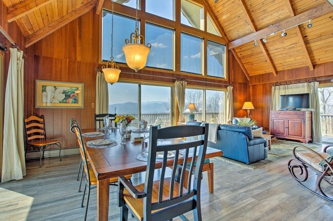 main floor living and dining areas - 1225 Becky Mountain Road