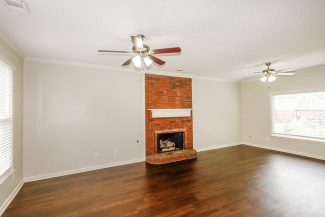Building Photo - 8982 Carrollwood Ln