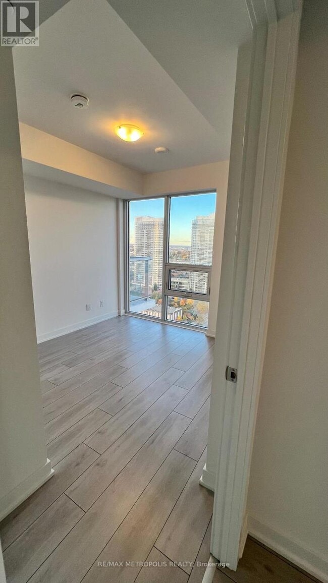 Photo du bâtiment - 2033 Kennedy Rd