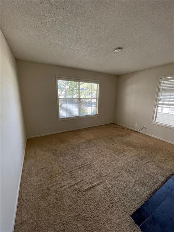 Foto del edificio - 802 W Island Square Dr