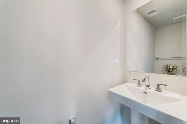 Building Photo - 12843 Milling Stone Terrace