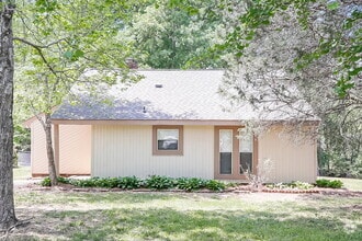 Building Photo - 6009 Falstaff Dr