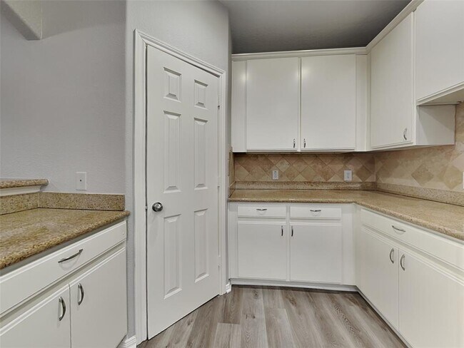 Foto del edificio - 13147 S Bellaire Estates Dr