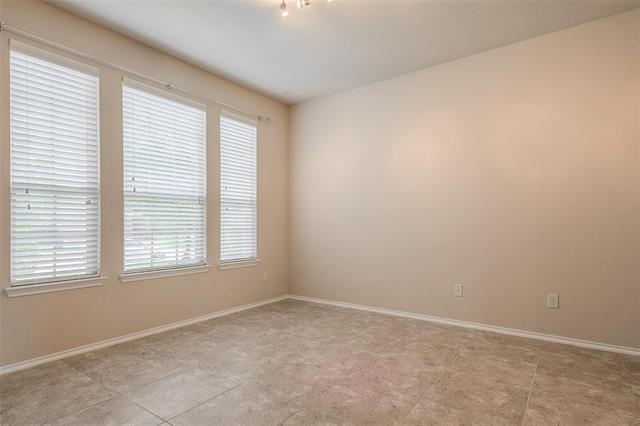 Foto del edificio - 10128 Horseshoe Ln