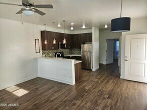 Building Photo - 7981 E Wilshire Dr